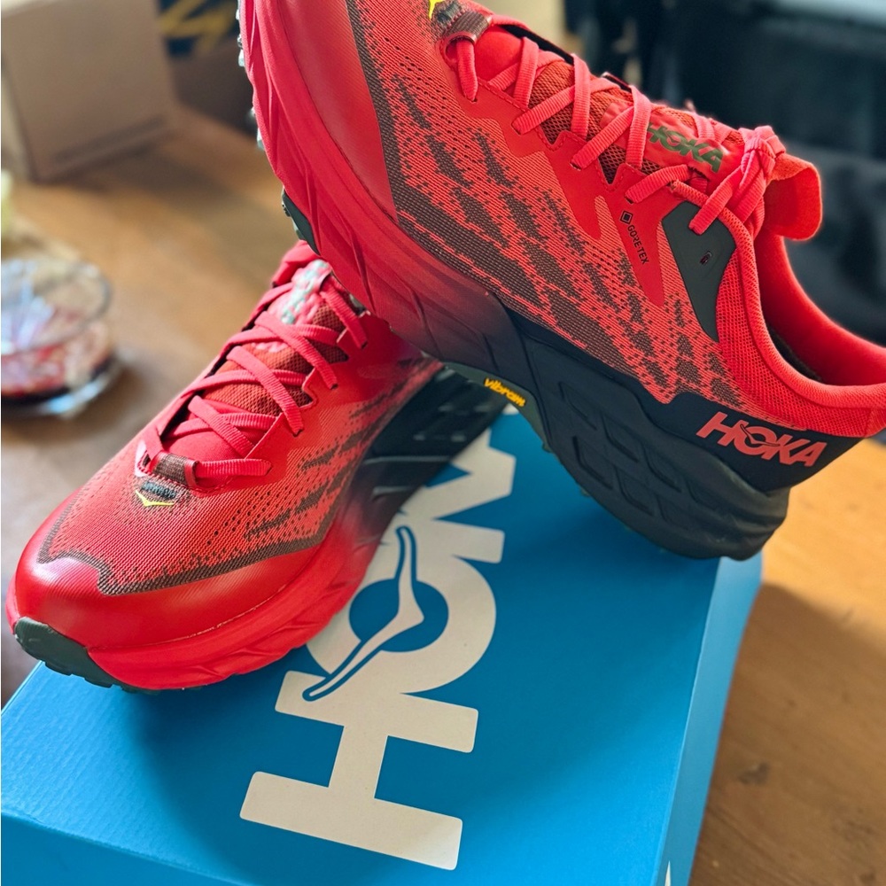 Hoka One One Speedgoat 5 GTX Red Shoes